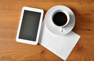Fototapeta na wymiar coffee with digital tablet