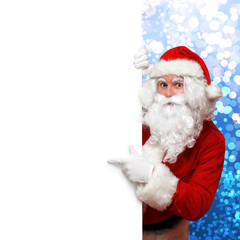 Weihnachtsmann mit Tafel