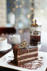 Десерт и кофе