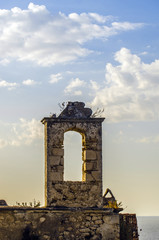 Resti di un antico campanile