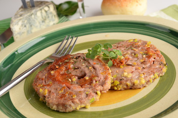 girelle di macinato Con prosciutto,formaggio e pistaccho