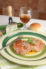 girelle di macinato Con prosciutto,formaggio e pistaccho