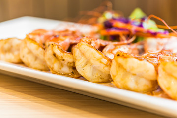 Steak shrimps
