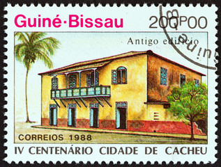 Early building (Guinea-Bissau 1989)