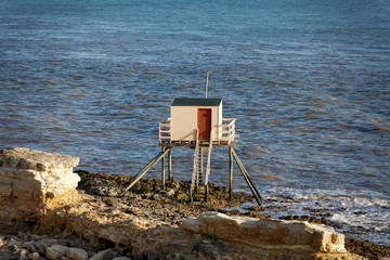 Pêche au carelet, cabane de pêcheurs sur pilotis