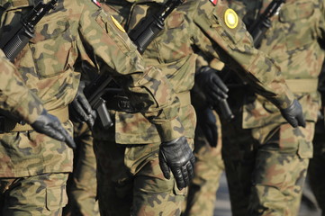 polish soldiers marching