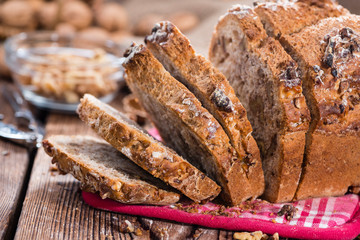 Walnut Bread (fresh baked)