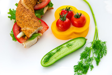 Frühstück mit Sesamring