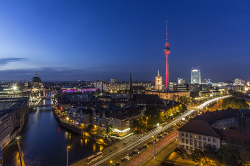 Obraz premium Panoramę Berlina w nocy