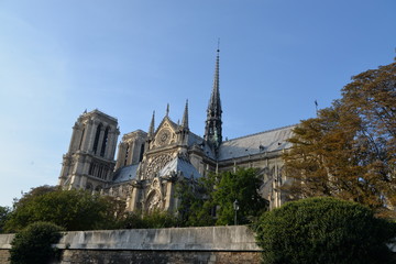NOTRE DAME