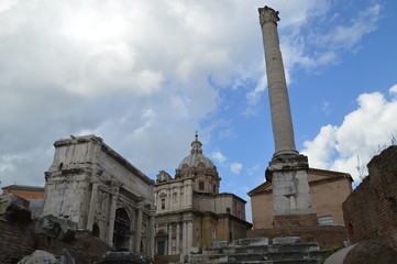 Fototapeta na wymiar Roman Forum, Himmel, Wolken
