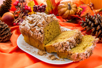 Pumpkin streusel loaf
