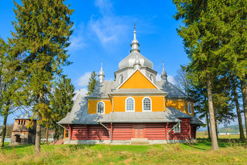 Fototapeta na wymiar Wooden church in Gladyszow village, Beskid Niski Mountains
