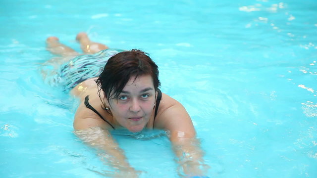 woman in pool 6