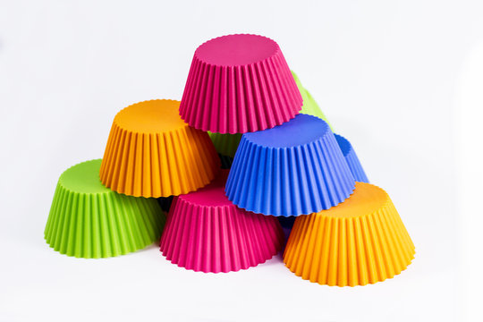 Piramide di formine da cucina