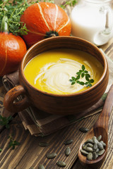 Pumpkin soup with cream