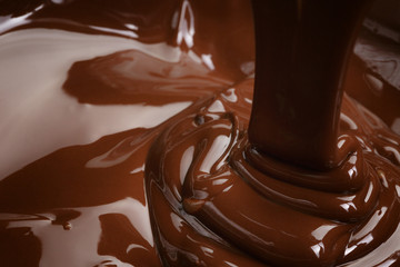 melted dark chocolate flow