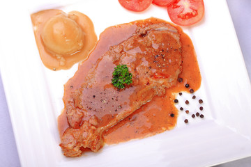 raw beef and Vegetables