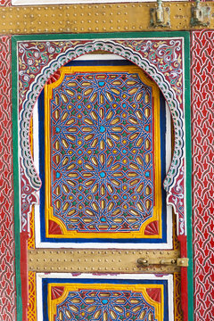 bunte Schrankt&uuml;r als Textur, Marrakesch