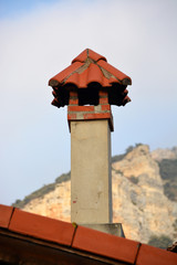 chimenea rustica © uzkiland