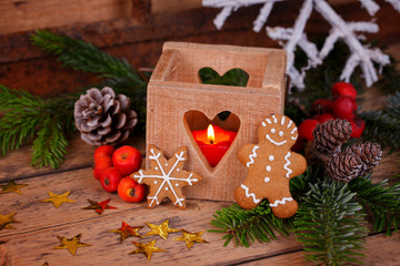 Weihnachten - Deko mit Laterne und Lebkuchen