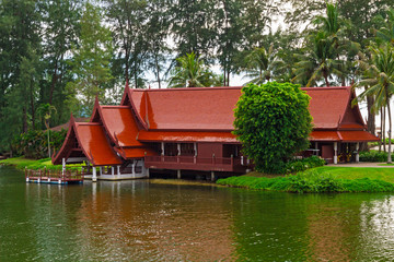 Obraz premium house on water 3