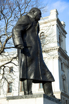 Winston Churchill Statue