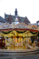 Obraz premium Weihnachtsmarkt Frankfurt Karussell