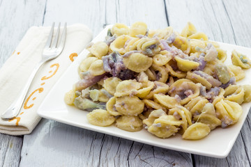 Orecchiette pasta with purple cauliflower