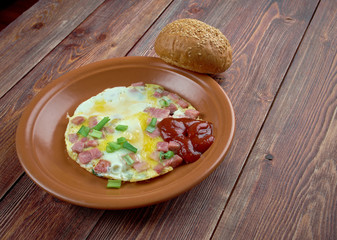 Fresh fried egg and pork ham