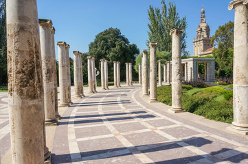 Fototapeta premium classic columns in a Park in Barcelona