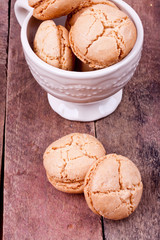 almond cookies