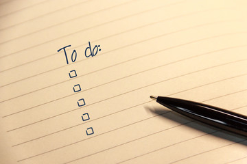 Notiz mit Mitteilung Checkliste