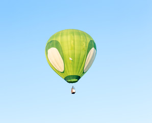 Fototapeta premium Hot air balloon on the sky
