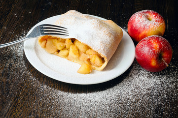 Apple strudel