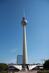 Obraz premium Fernsehturm am Alexanderplatz