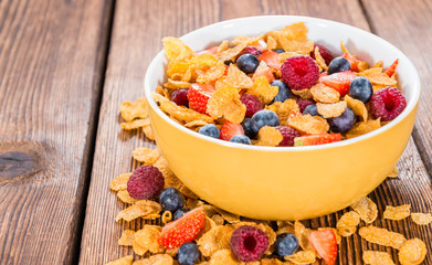 Breakfast (Cornflakes and Berries)