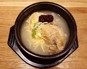 参鶏湯