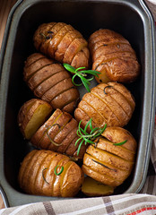 Baked potatoes with rosemary and garlic