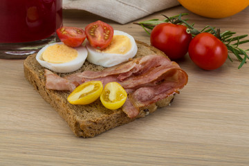 Bacon sandwich