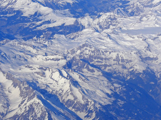 Fototapeta premium Survol des Alpes