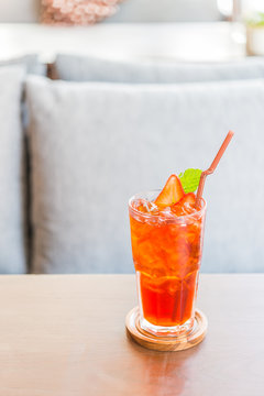 Strawberry juice cocktail