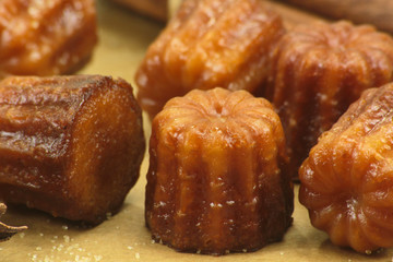 cannelés