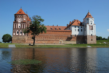 Fototapeta premium Castle of the XVI century in Mir, Belarus