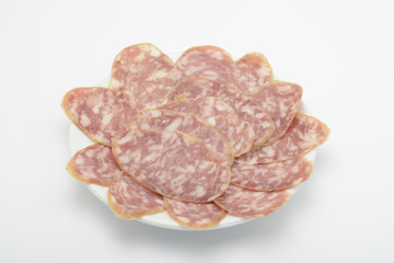 Salchichón cortado en rodajas