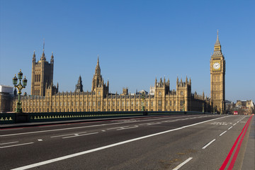 Fototapeta na wymiar Westminster during the day