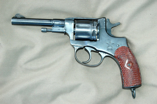 Nagant revolver, model 1895