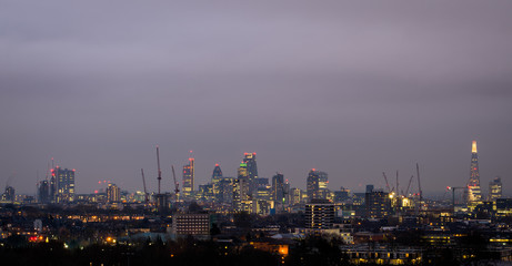 Obraz premium London, city skyline from Parliament Hill