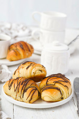 Puff pastry rolls with chocolate