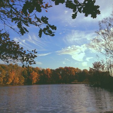 Fototapeta jesień nad jeziorem